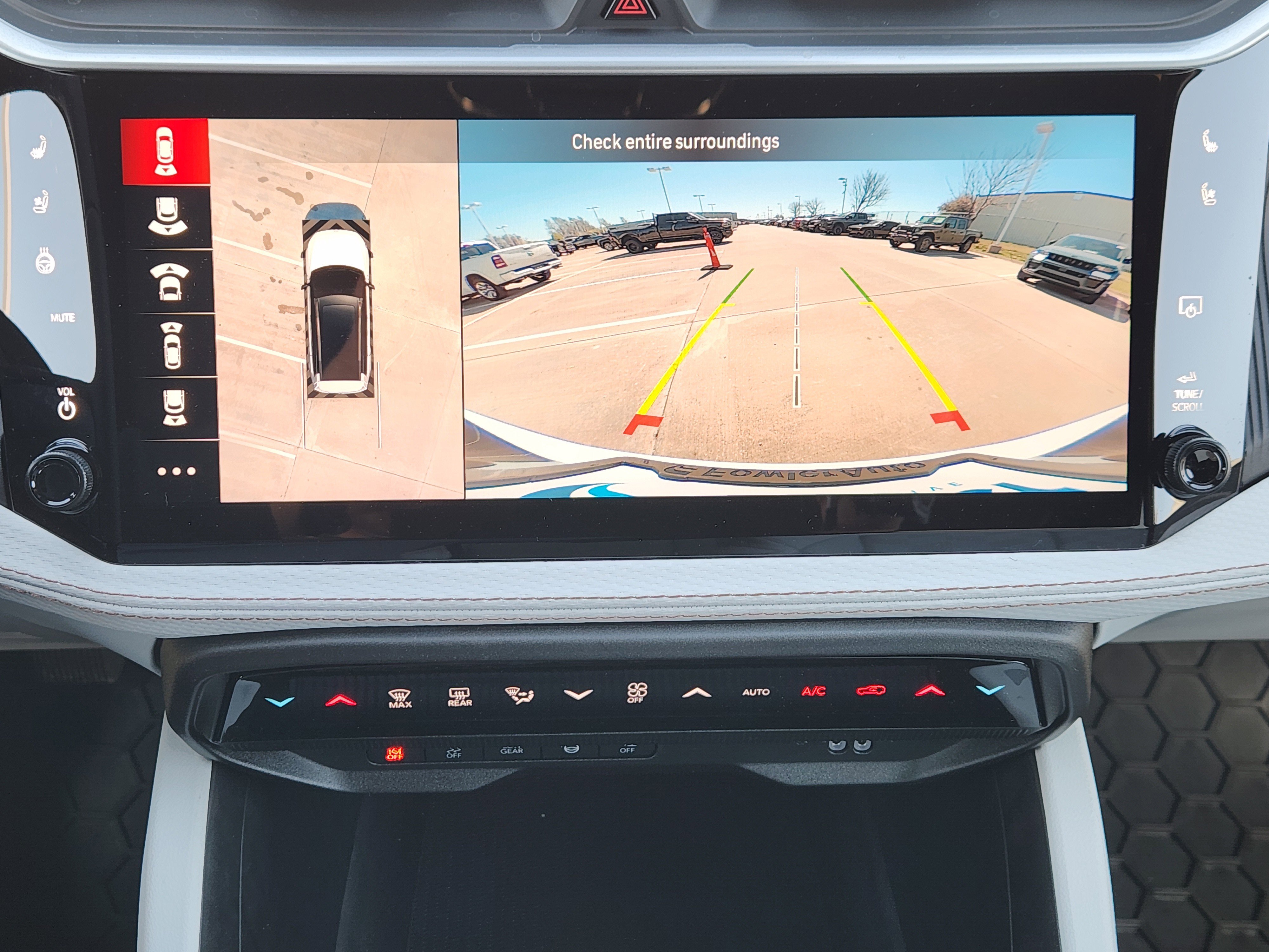 New 2026 Jeep Cherokee Overland w/ Advanced Pro Tech Group AWD/4WD image 14