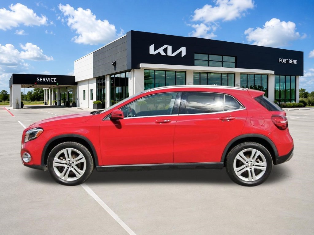 Used 2018 Mercedes-Benz GLA 250 w/ Premium Package image 8