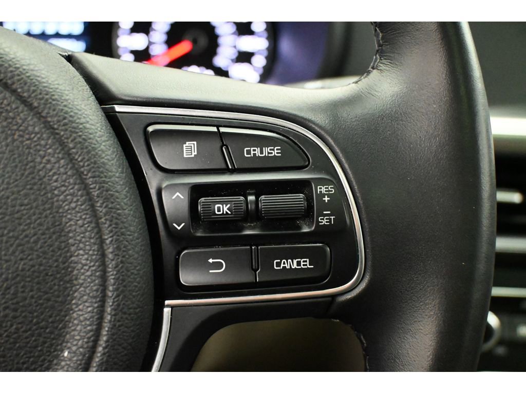 Used 2018 Kia Optima EX w/ Premium Package FWD image 40