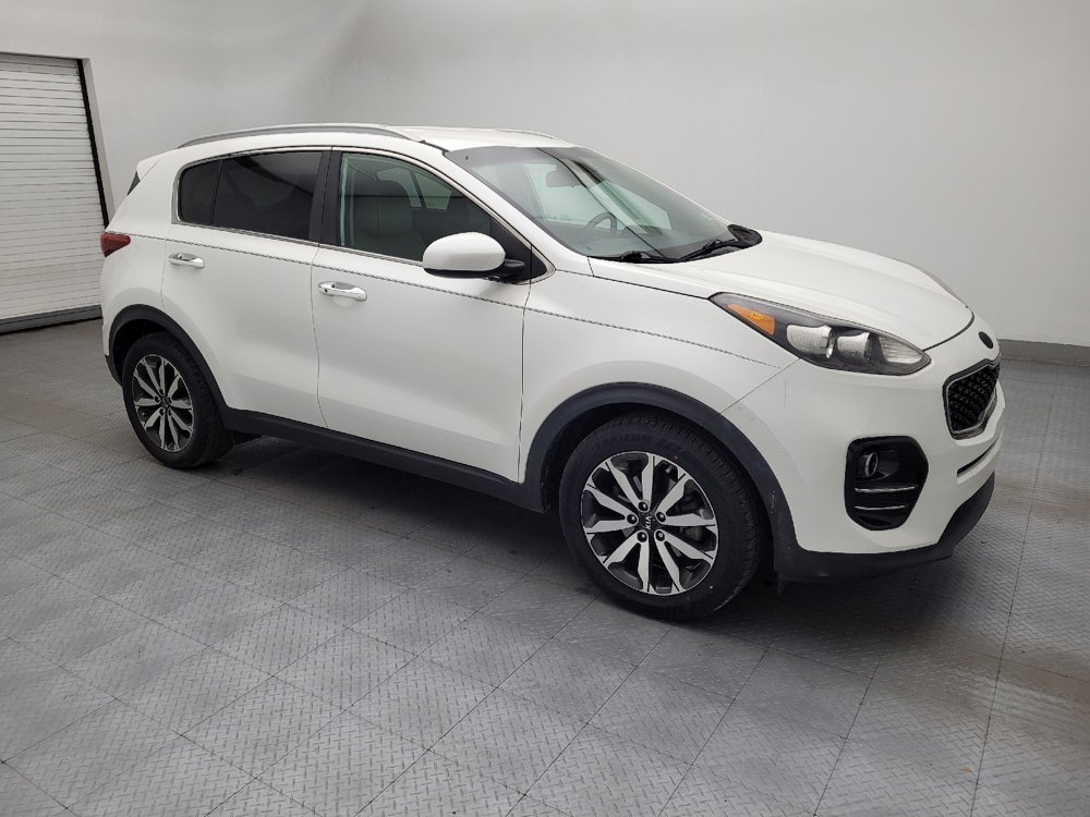 Used 2017 Kia Sportage EX image 11