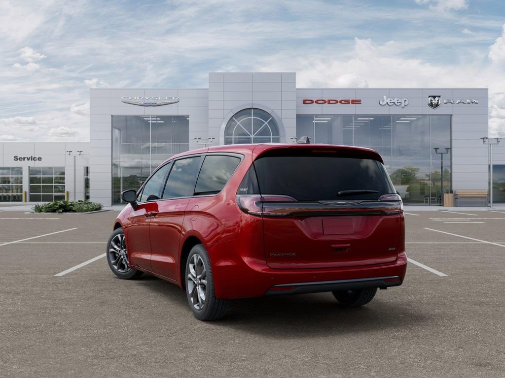 New 2026 Chrysler Pacifica Select AWD/4WD image 3