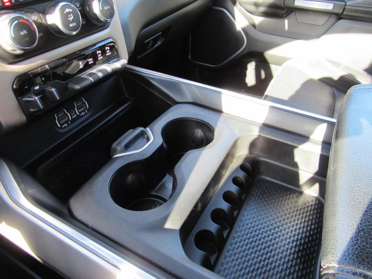 Used 2020 RAM 1500 Laramie image 7