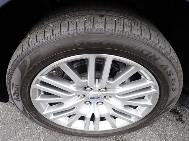 Used 2023 Ford Expedition Max Platinum image 12