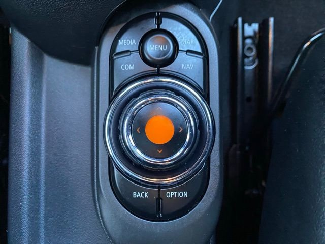 Used 2021 MINI Cooper S w/ Premium Package image 36