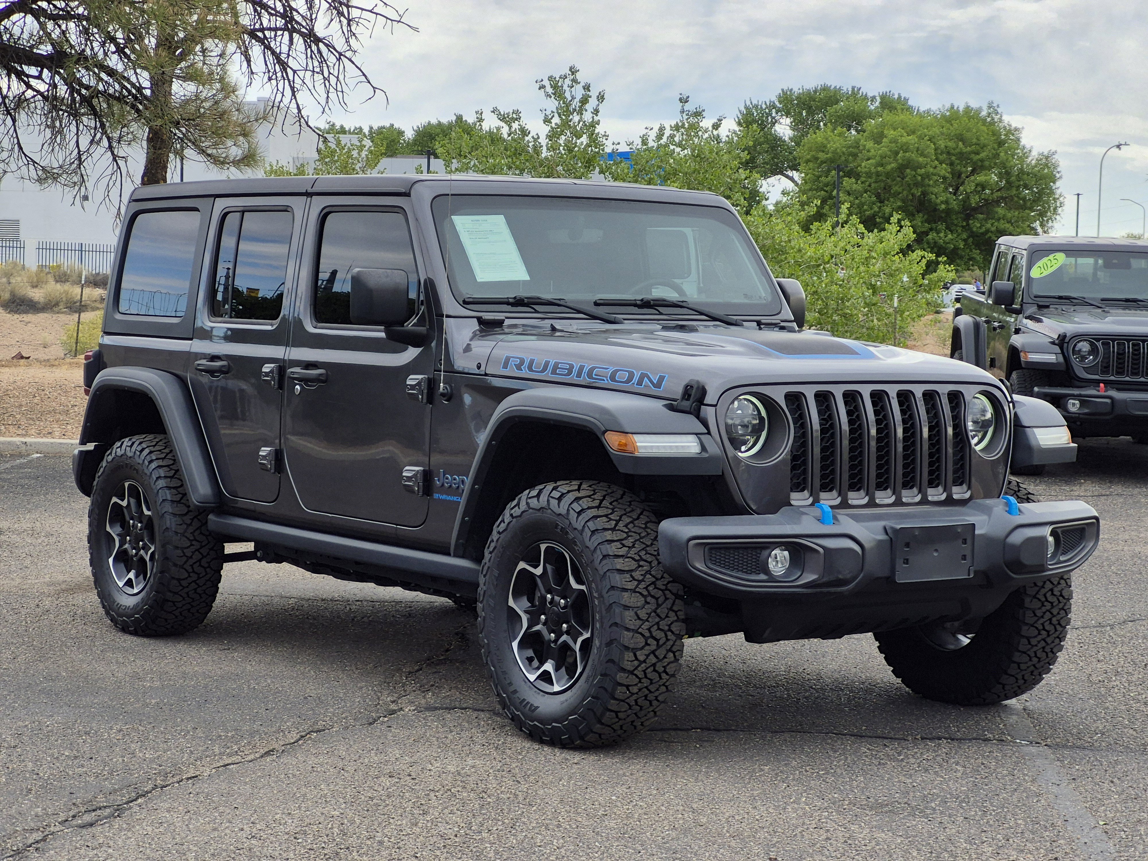 Used 2023 Jeep Wrangler Unlimited Rubicon 4xe image 3
