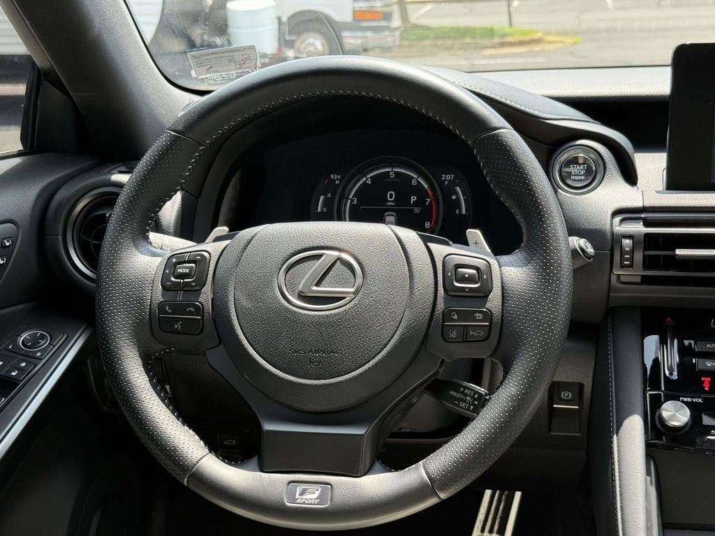 Used 2023 Lexus IS 350 F Sport w/ Handling Package AWD/4WD image 9