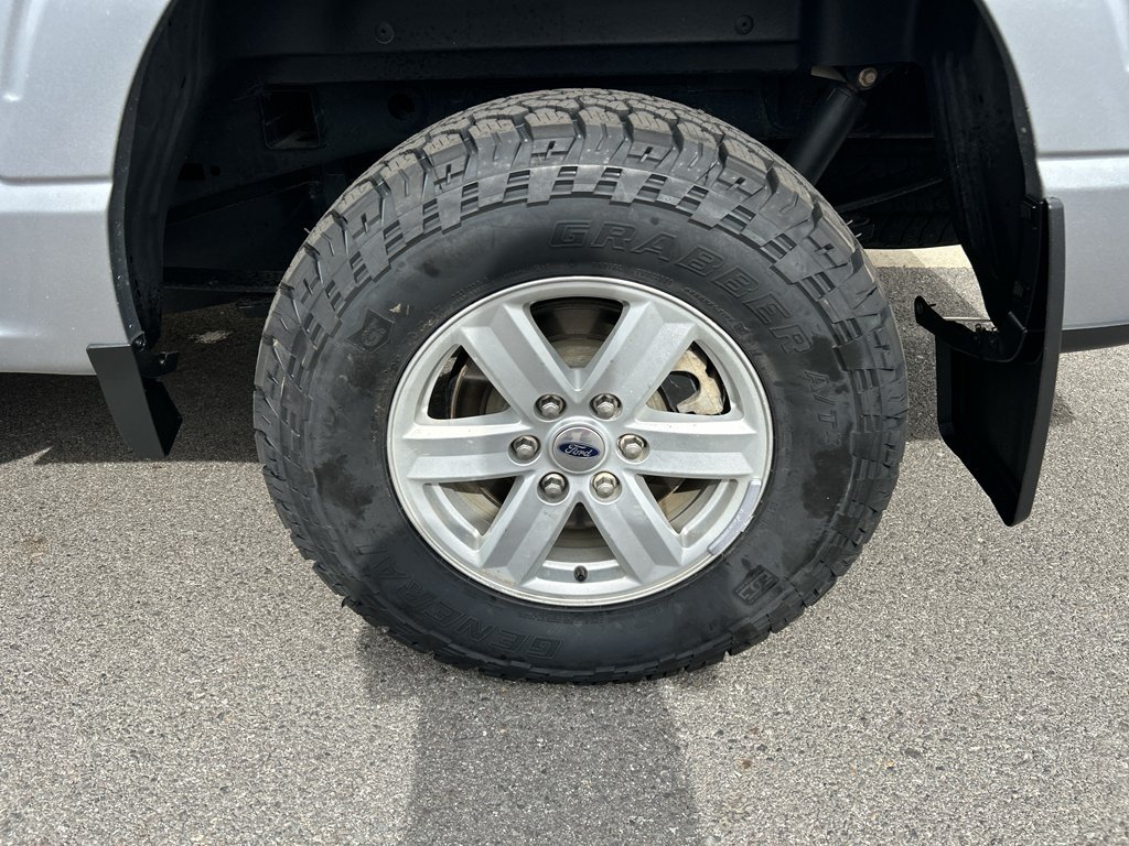 Used 2022 Ford F150 XLT w/ Trailer Tow Package AWD/4WD image 8
