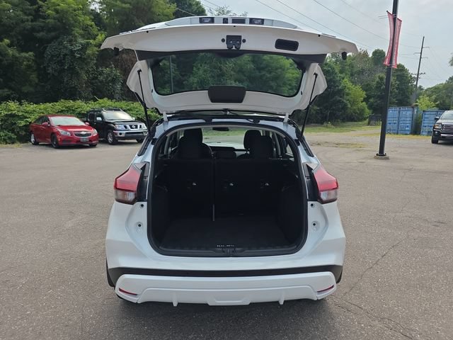 Certified 2023 Nissan Kicks SV FWD image 25