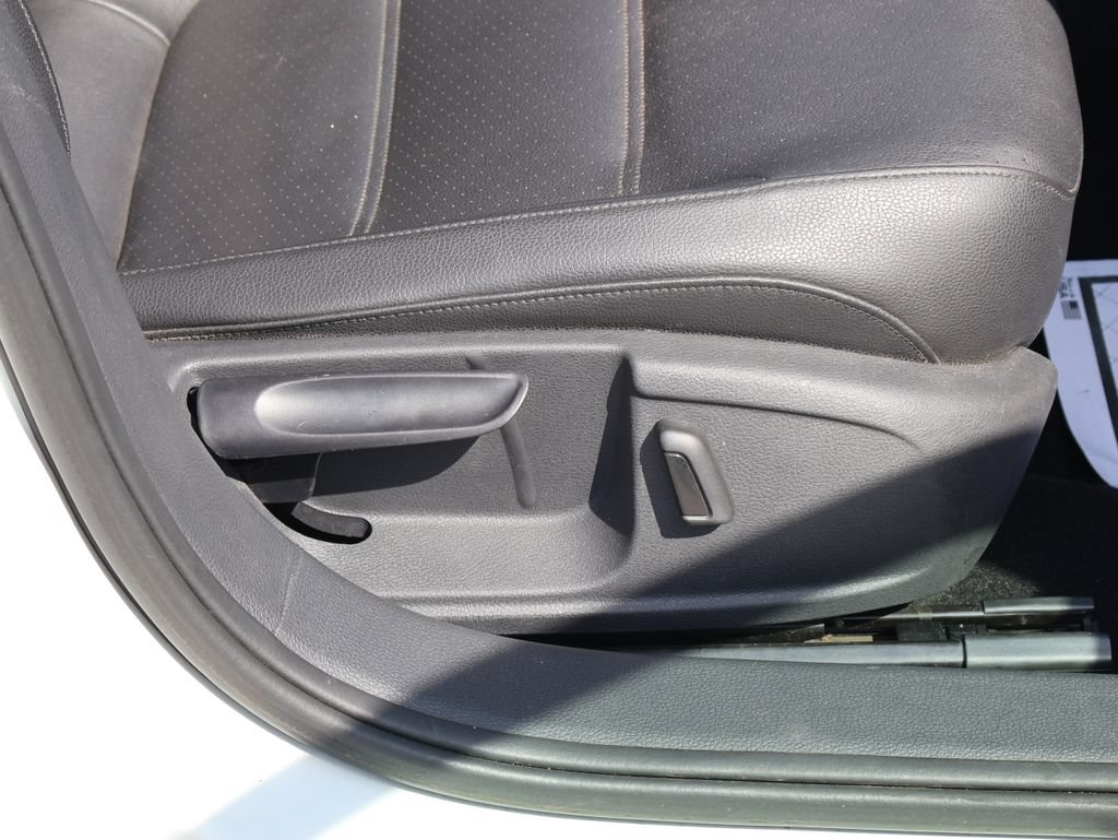 Used 2014 Volkswagen Jetta SE FWD image 9