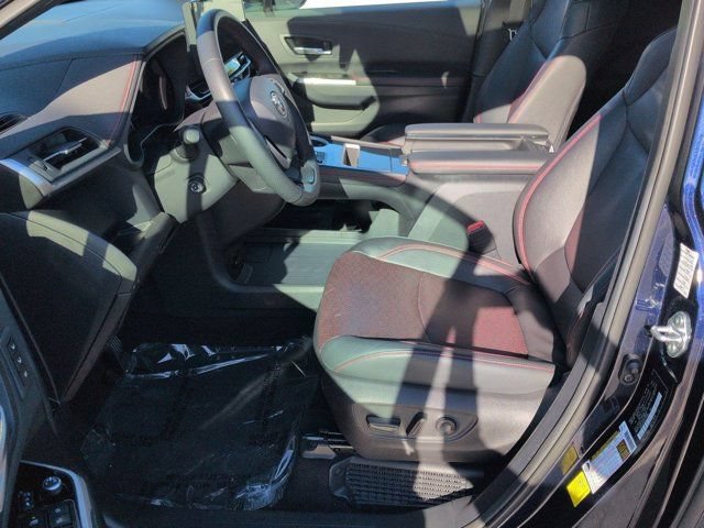 Certified 2025 Toyota Sienna XSE AWD/4WD image 8