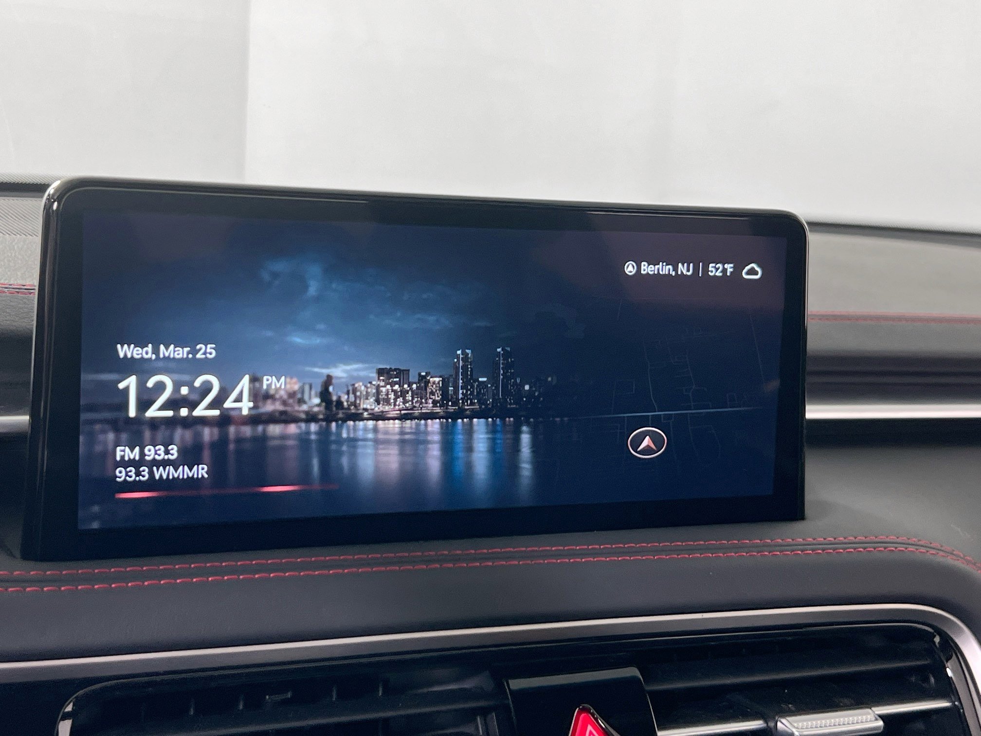 Used 2025 Genesis G70 3.3T Advanced w/ Sport Prestige Package image 15