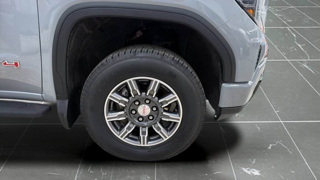 Used 2025 GMC Sierra 1500 AT4 AWD/4WD image 23