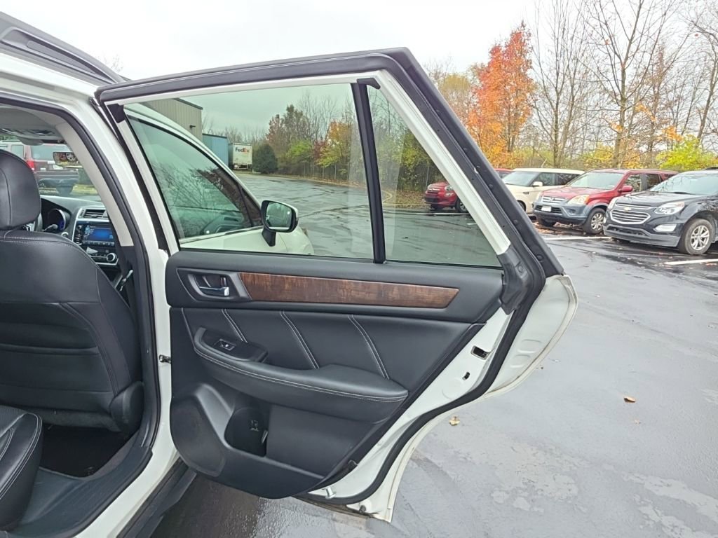 Used 2018 Subaru Outback 2.5i Limited image 40