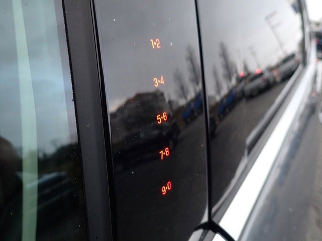 Used 2022 Ford Edge SEL w/ Convenience Package image 13