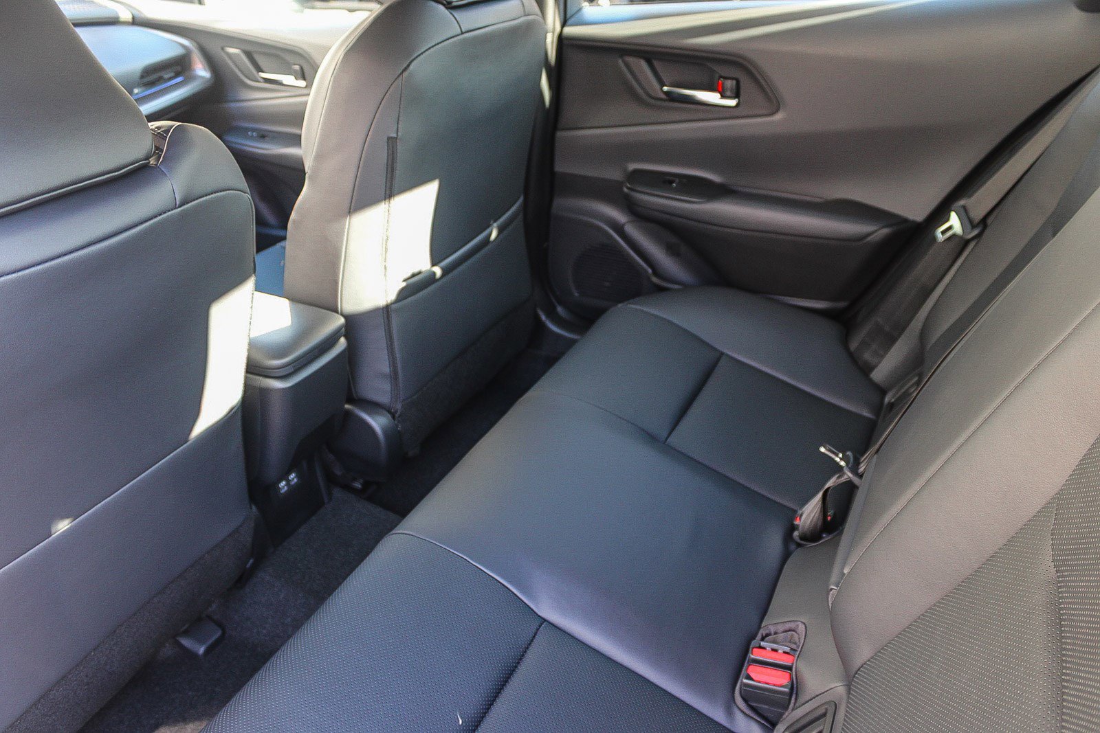New 2026 Toyota Prius XLE FWD image 21