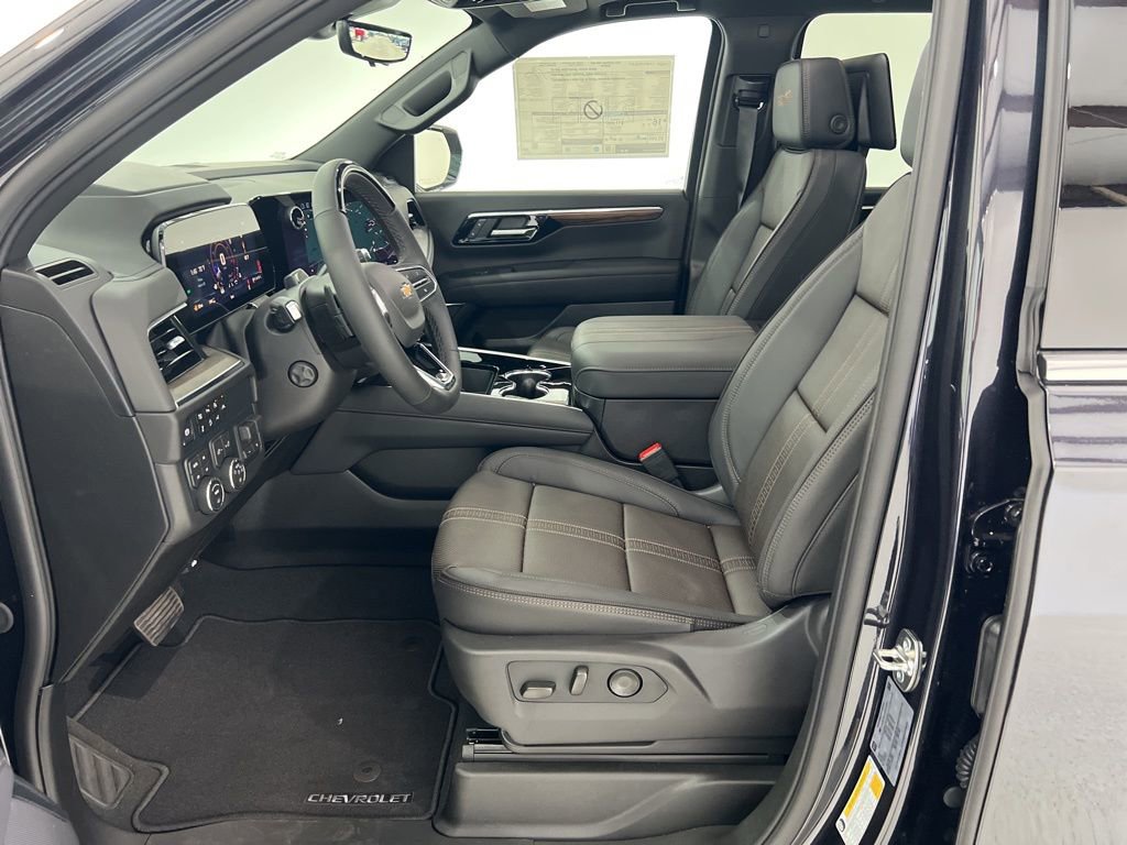 New 2026 Chevrolet Suburban High Country image 18
