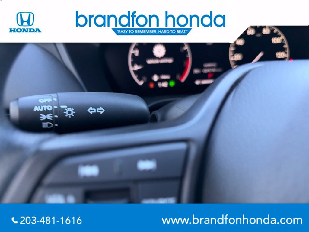 Used 2024 Honda HR-V LX image 13