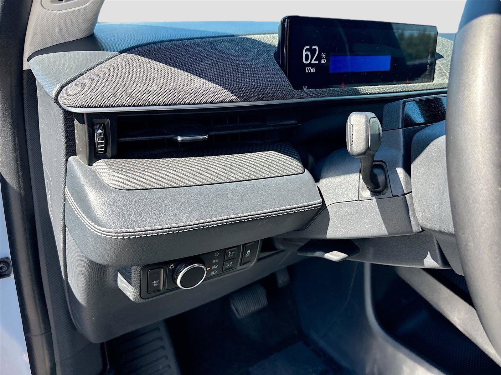 Used 2024 Ford Mustang Mach-E Premium image 11