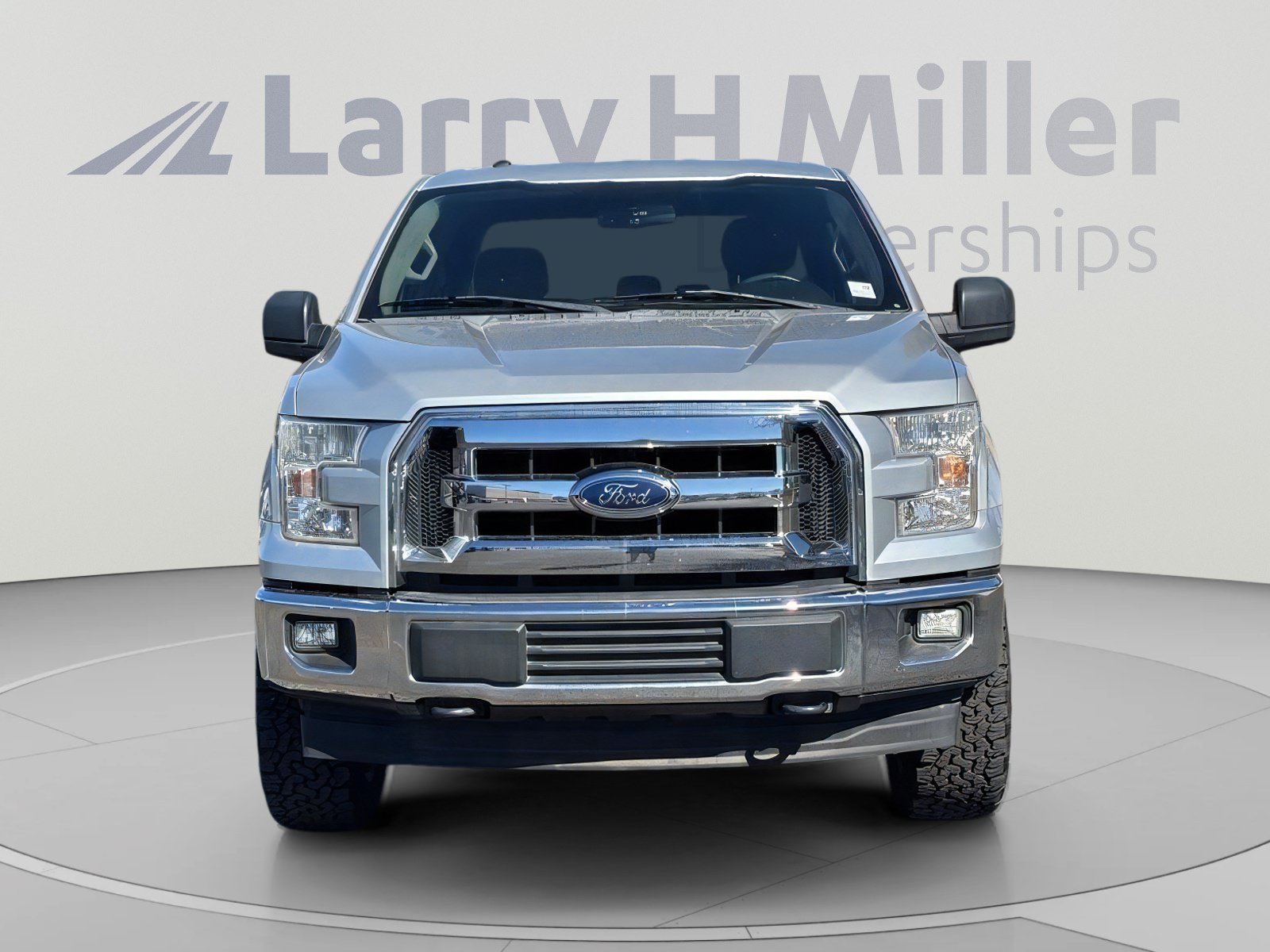 Used 2017 Ford F150 XLT AWD/4WD image 9