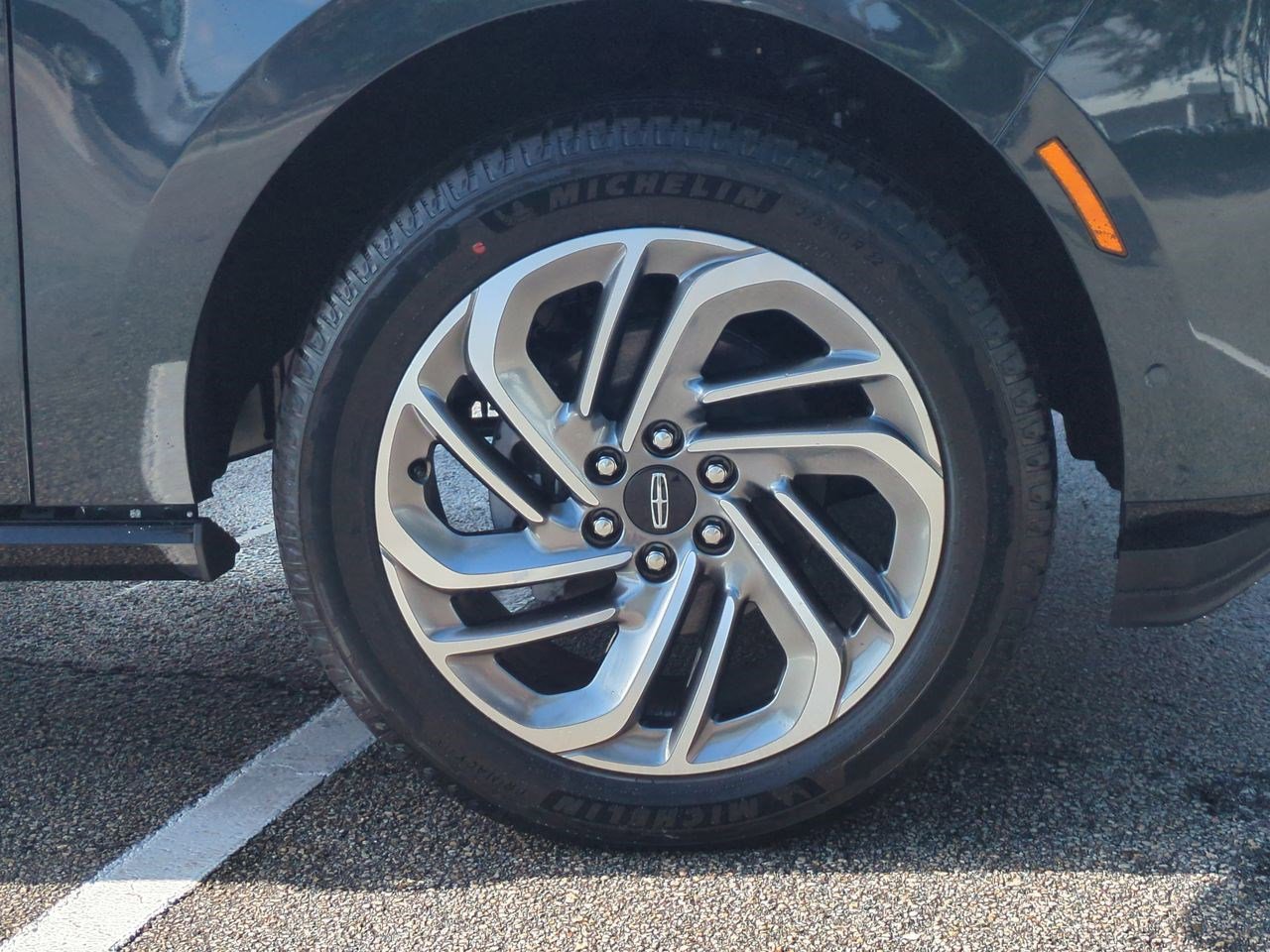 New 2025 Lincoln Navigator L Reserve image 11