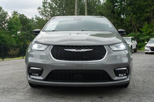 Used 2025 Chrysler Pacifica Select FWD image 5