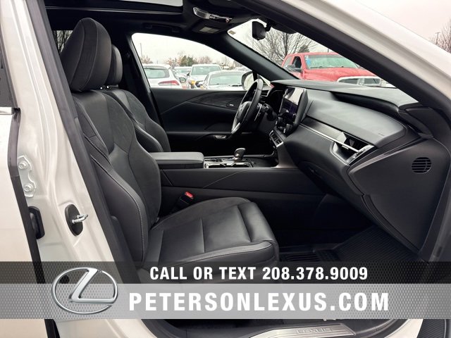 Used 2024 Lexus RX 450h AWD w/ Luxury Package image 12