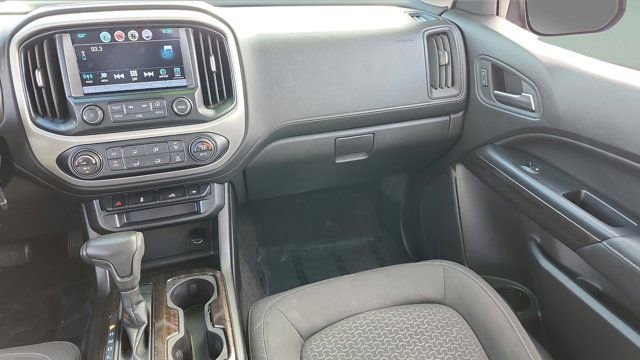 Used 2017 GMC Canyon SLE w/ Nightfall Edition image 15