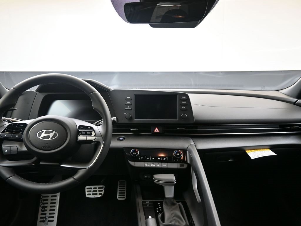 New 2026 Hyundai Elantra Sport image 23