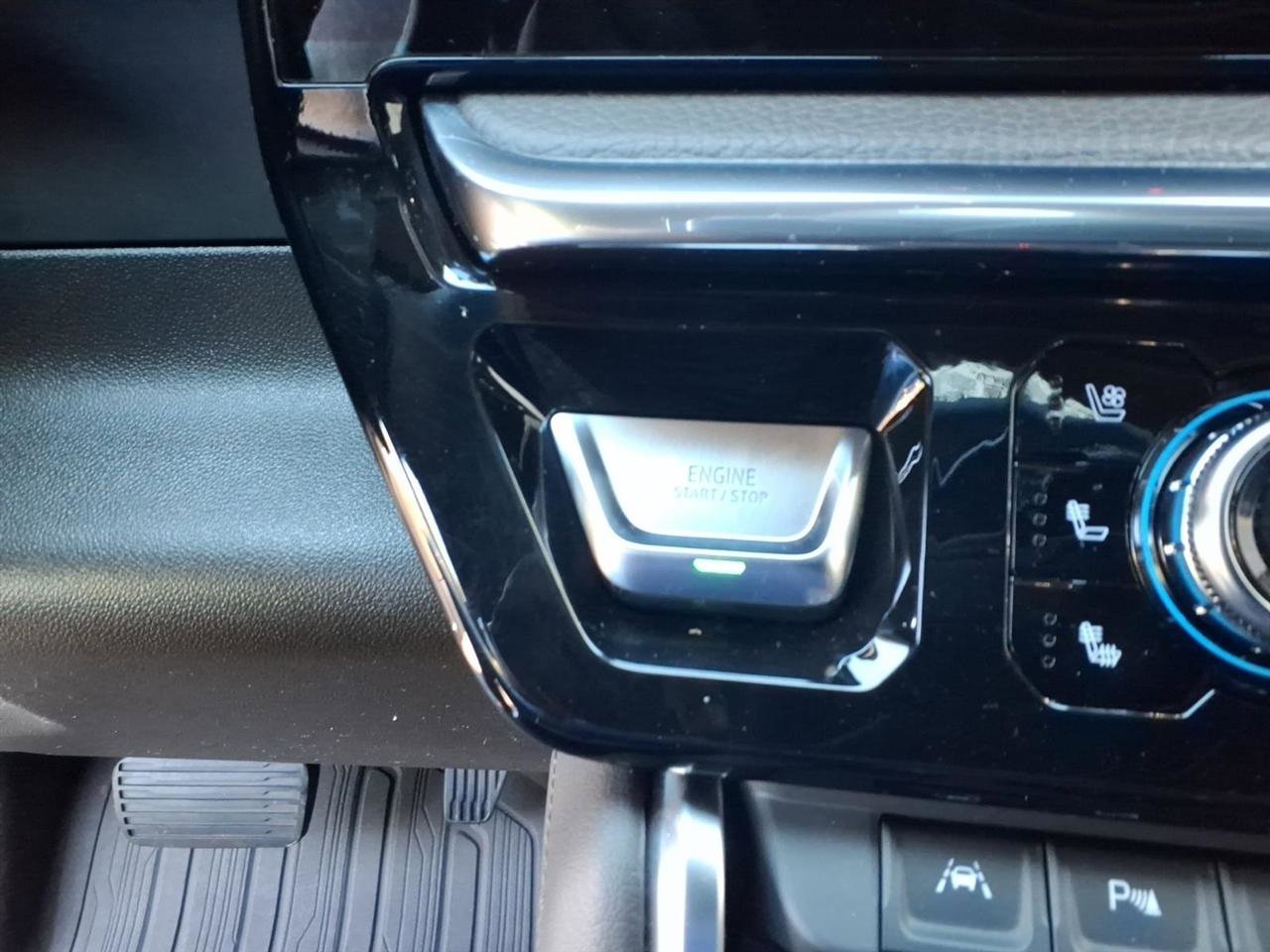 Used 2023 GMC Sierra 1500 Denali w/ Technology Package image 9