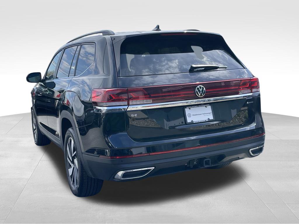Used 2024 Volkswagen Atlas SE AWD/4WD image 5
