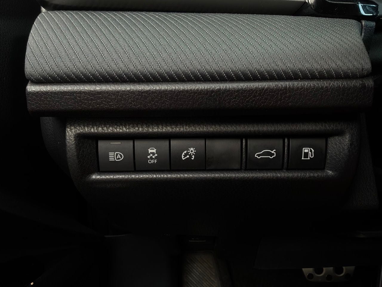 Used 2026 Toyota Camry SE FWD image 23