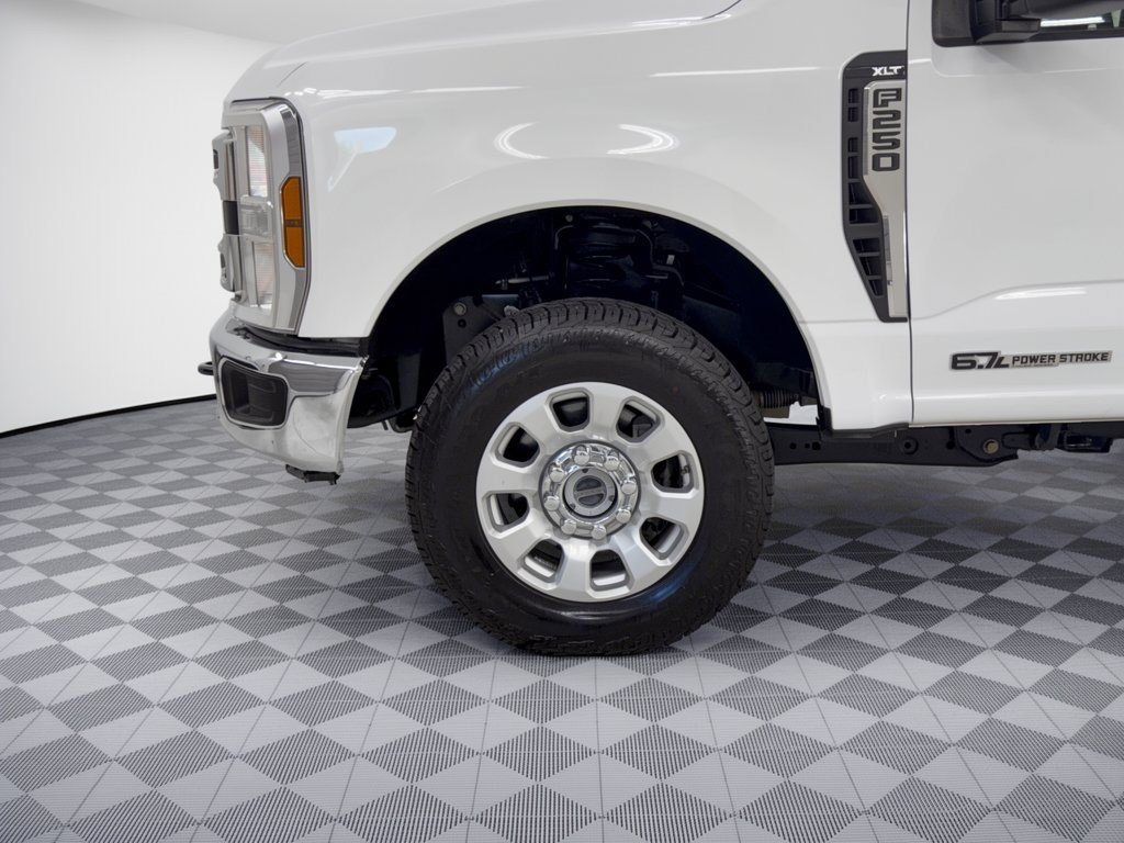 Certified 2024 Ford F250 XLT AWD/4WD image 13
