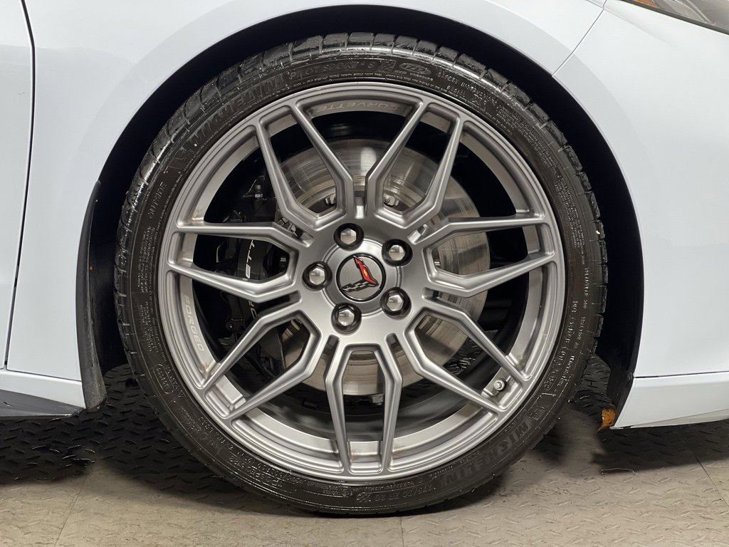 Used 2023 Chevrolet Corvette Z06 image 11