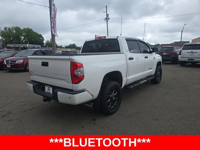Used 2018 Toyota Tundra SR5 w/ SR5 Upgrade Package AWD/4WD image 3