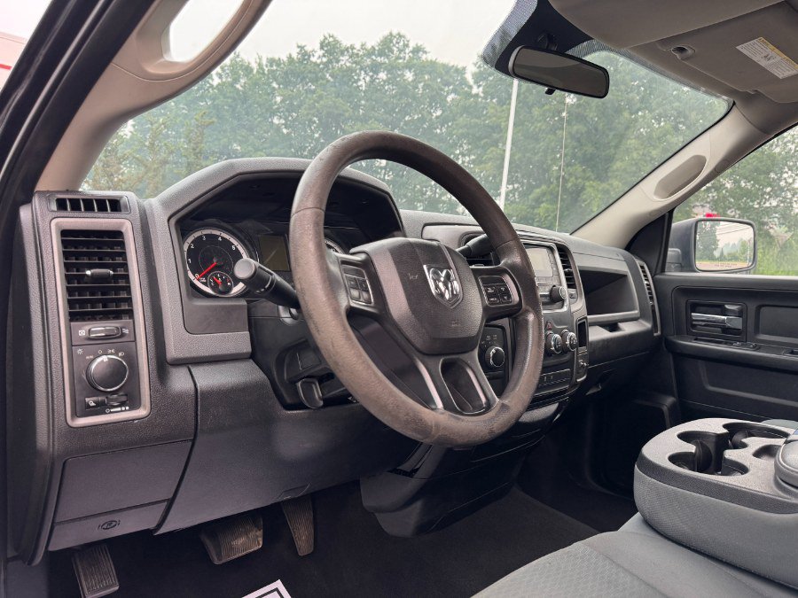 Used 2018 RAM 1500 ST w/ SXT Appearance Group AWD/4WD image 14