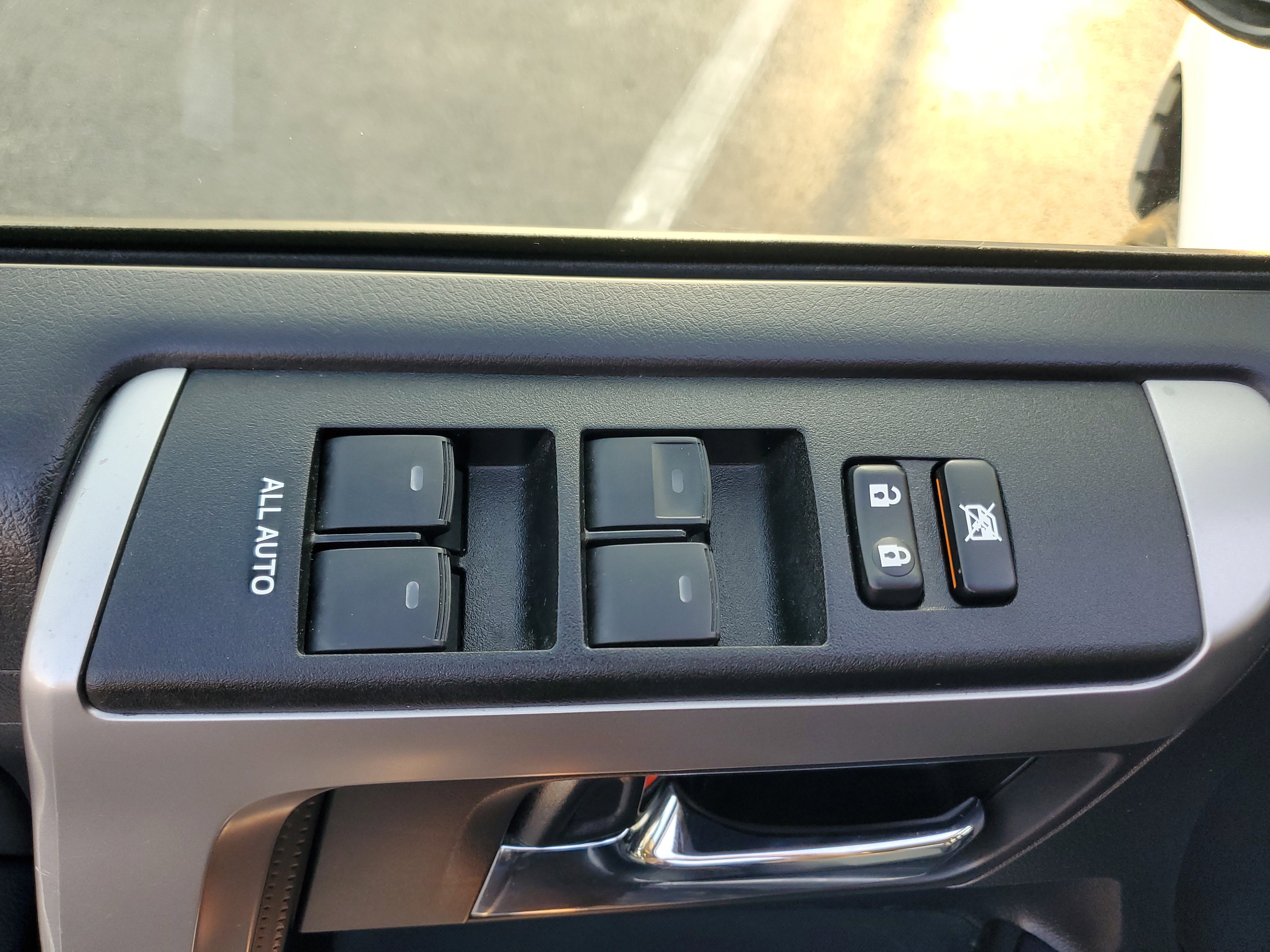 Certified 2024 Toyota 4Runner SR5 Premium image 18