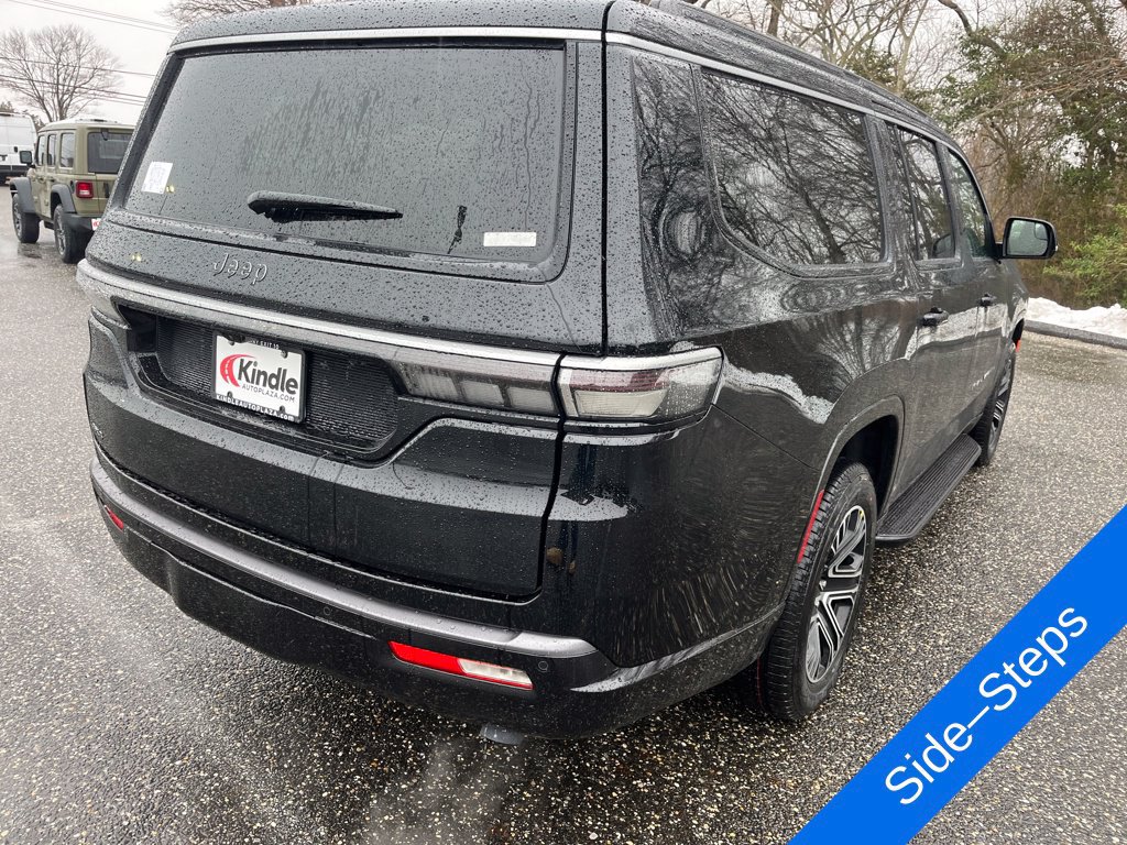 New 2026 Jeep Grand Wagoneer L 4WD w/ Premium Group I image 30
