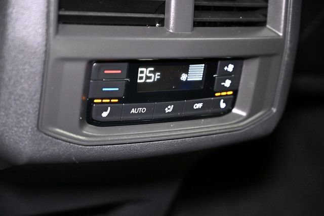 Used 2022 Volkswagen Atlas SEL Premium image 57