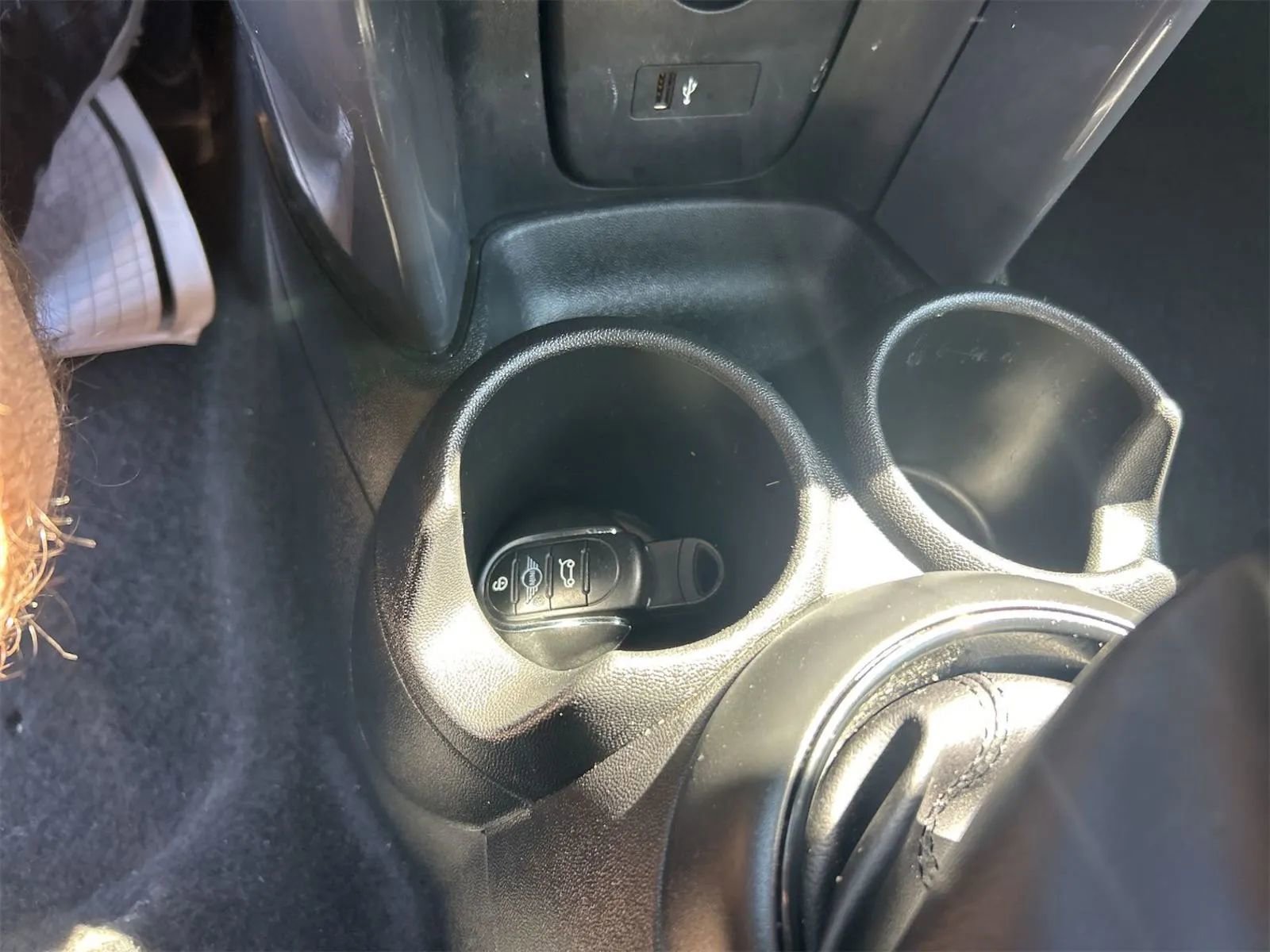 Used 2019 MINI Cooper 4-Door Hardtop FWD image 8