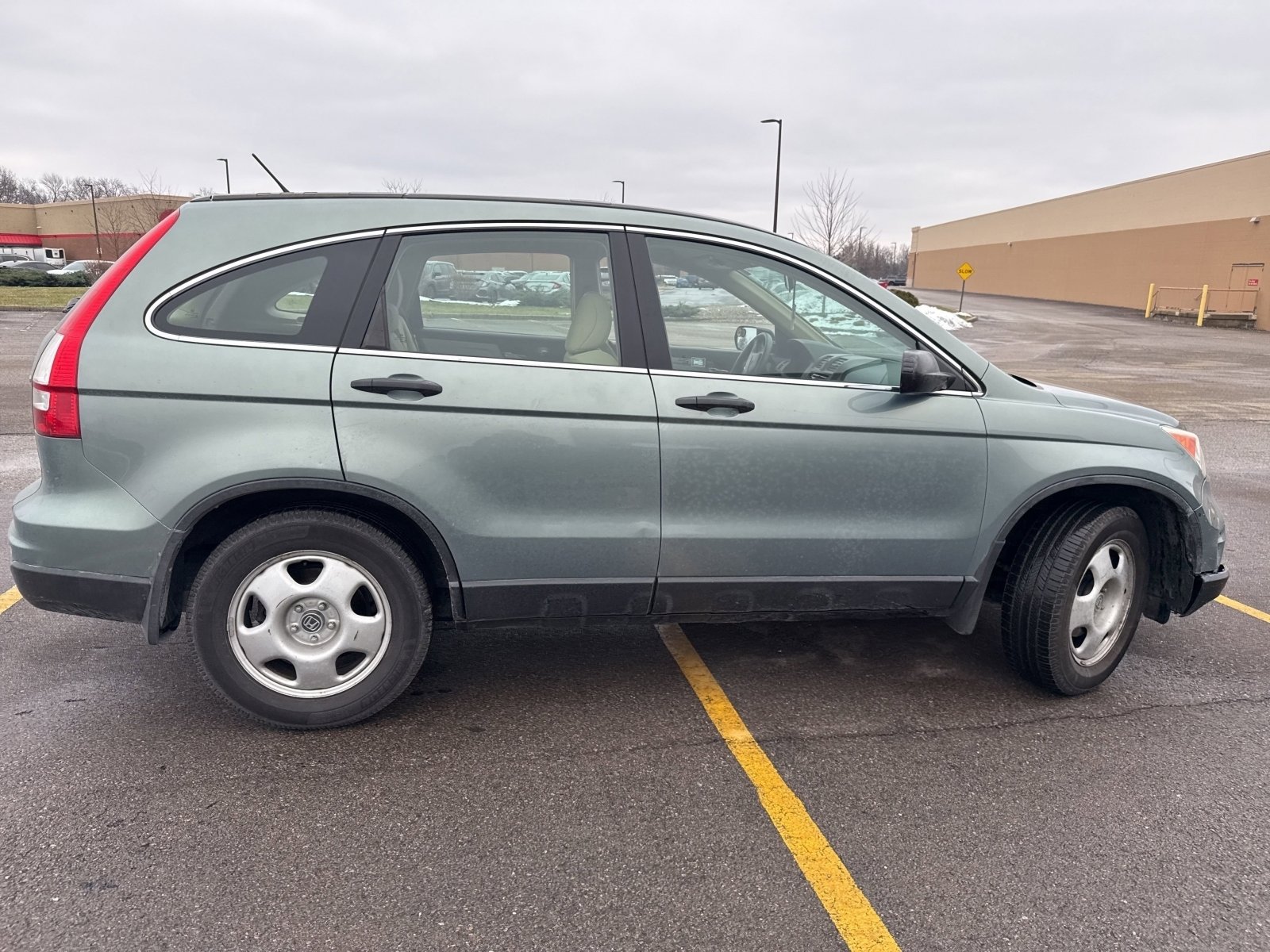 Used 2011 Honda CR-V LX image 19