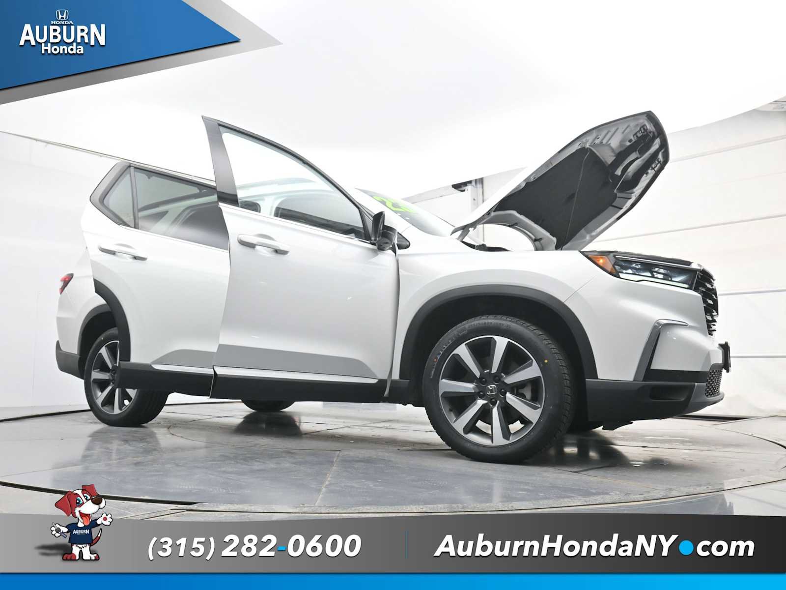 Used 2023 Honda Pilot Elite image 31