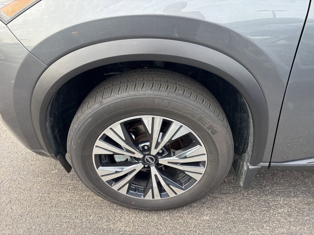 Used 2023 Nissan Rogue SV w/ SV Premium B Package AWD/4WD image 7