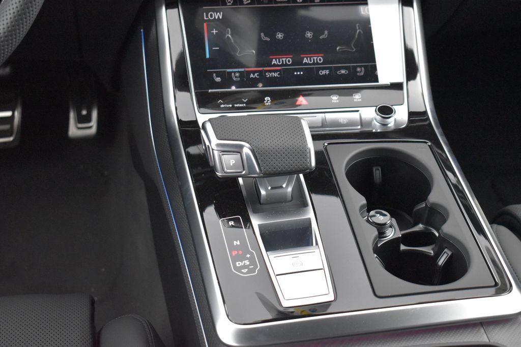 New 2026 Audi RS Q8 performance AWD/4WD image 15