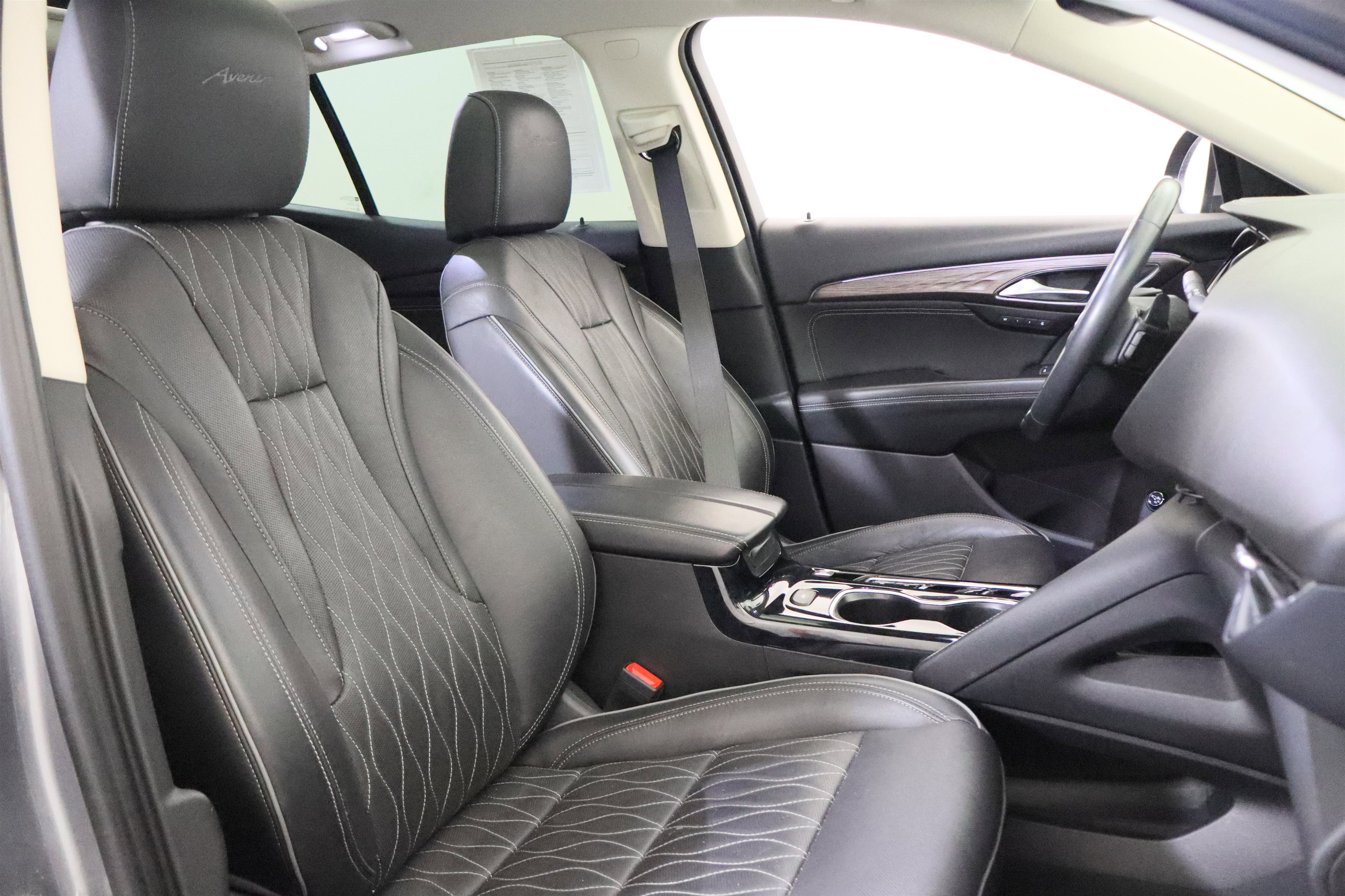 Used 2021 Buick Envision Avenir image 20