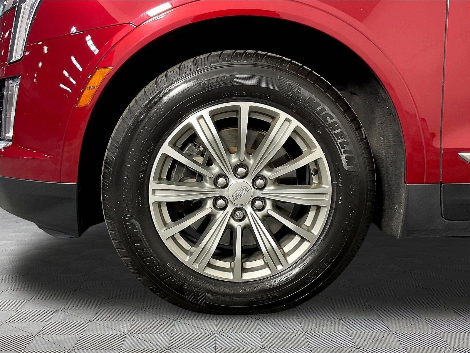 Used 2019 Cadillac XT5 Luxury AWD/4WD image 34