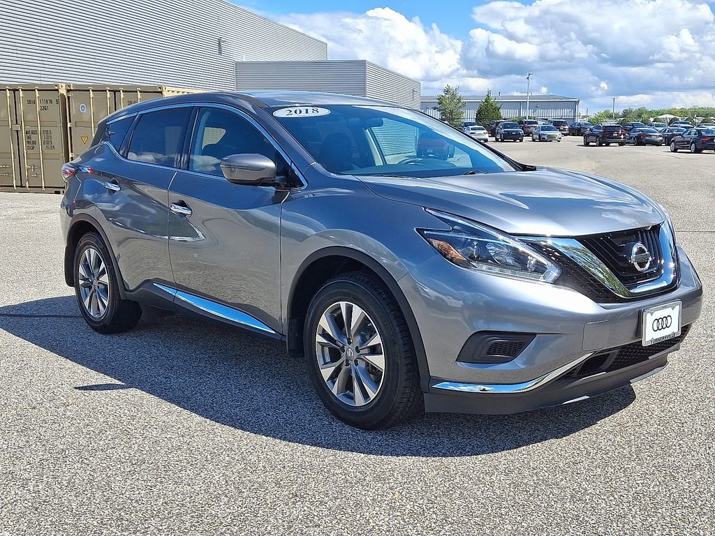 Used 2018 Nissan Murano S AWD/4WD image 3