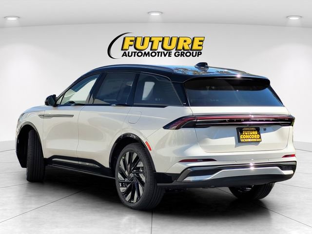 New 2026 Lincoln Nautilus Reserve image 5