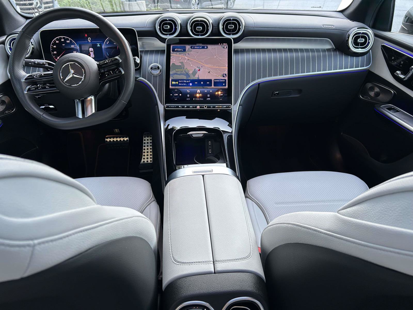 Certified 2025 Mercedes-Benz GLC 350e 4MATIC image 27