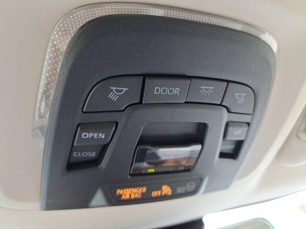 New 2026 Toyota Corolla XLE FWD image 17