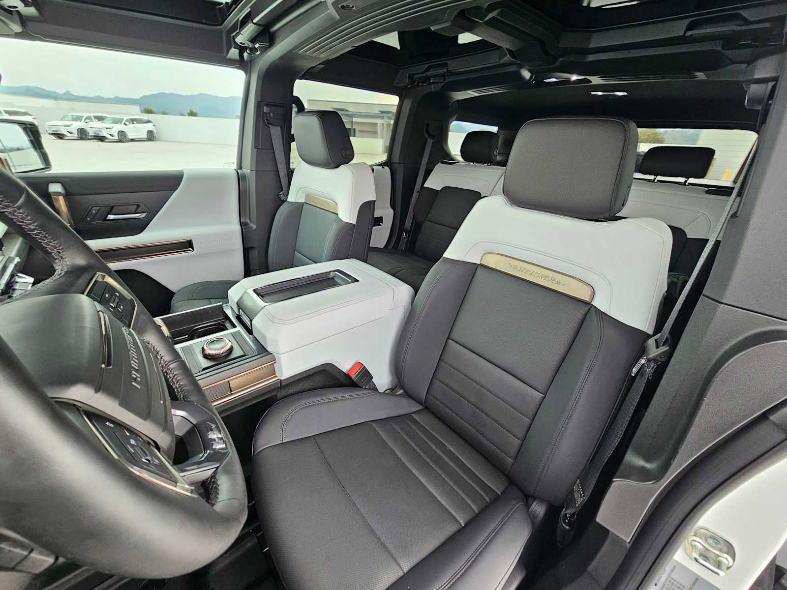 Used 2024 GMC Hummer EV 2X w/ Extreme Off-Road Package image 22